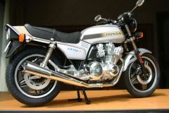 タミヤ 1/6・ホンダ CB750F