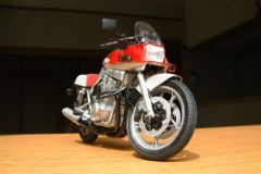 タミヤ 1/12・スズキ GSX1100S カタナ カスタムチューン 