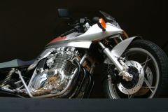 タミヤ 1/6・スズキ GSX1100S カタナ