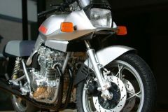 タミヤ 1/6・スズキ GSX1100S カタナ