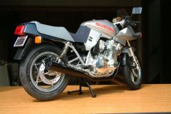 タミヤ 1/6・スズキ GSX1100S カタナ