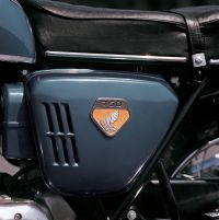 CB750 SIDECOVER  K0