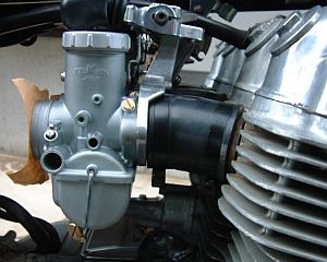 CB750キャブ 取り付け