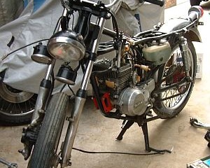 GT125 解体