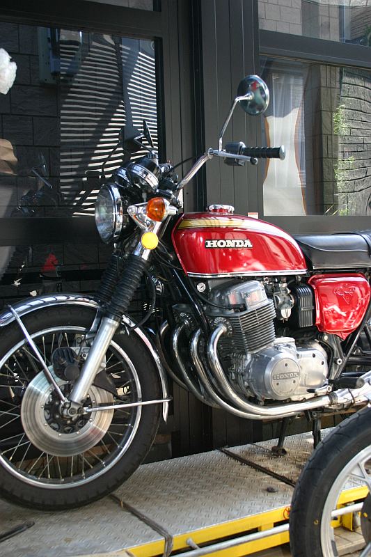 CB750 外装の再塗装