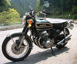 CB750 セミレストア前