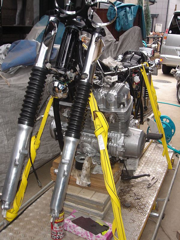 CB750 フロントフォーク取り付け