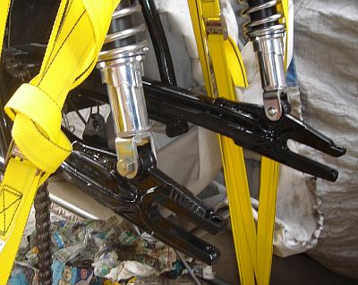 CB750 スイングアーム取り付け