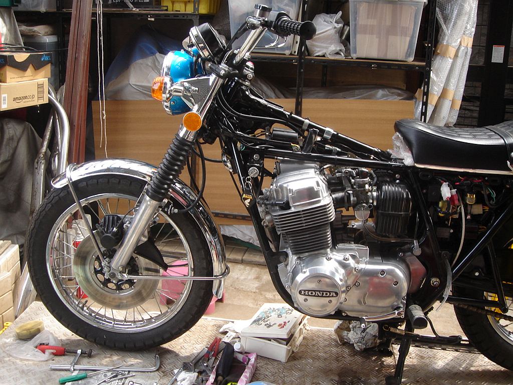 CB750 フロント