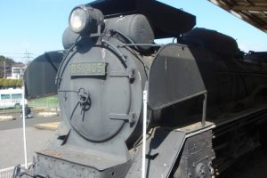 D51形機関車 (D51 405)