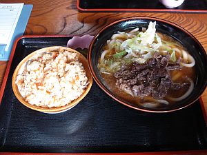 吉田の肉うどん