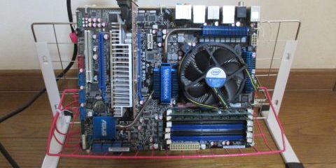 ワイヤーラック PCスタンド