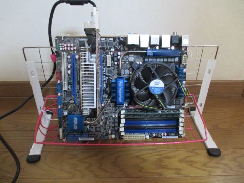 ワイヤーラック PCスタンド