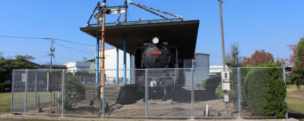 D51形機関車 (D51 860)