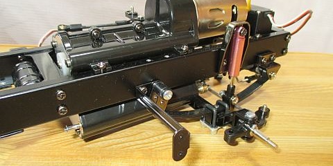 スカニア R620 ギヤボックスの取り付け
