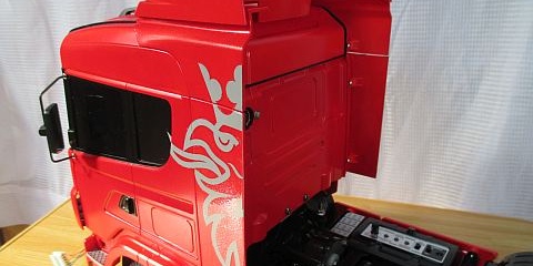 スカニア R620 ボディの取り付け完了