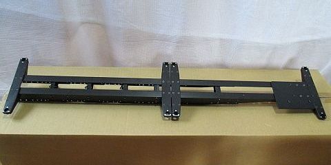 セミトレーラー ツイストロックメンバー組み立て完了