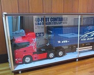 RCトラック格納庫 完成