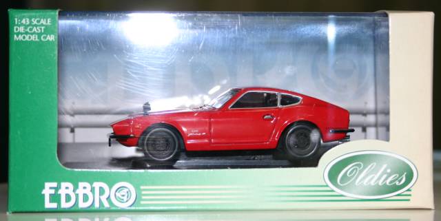 1/43 EBBRO FAIRLADY Z432