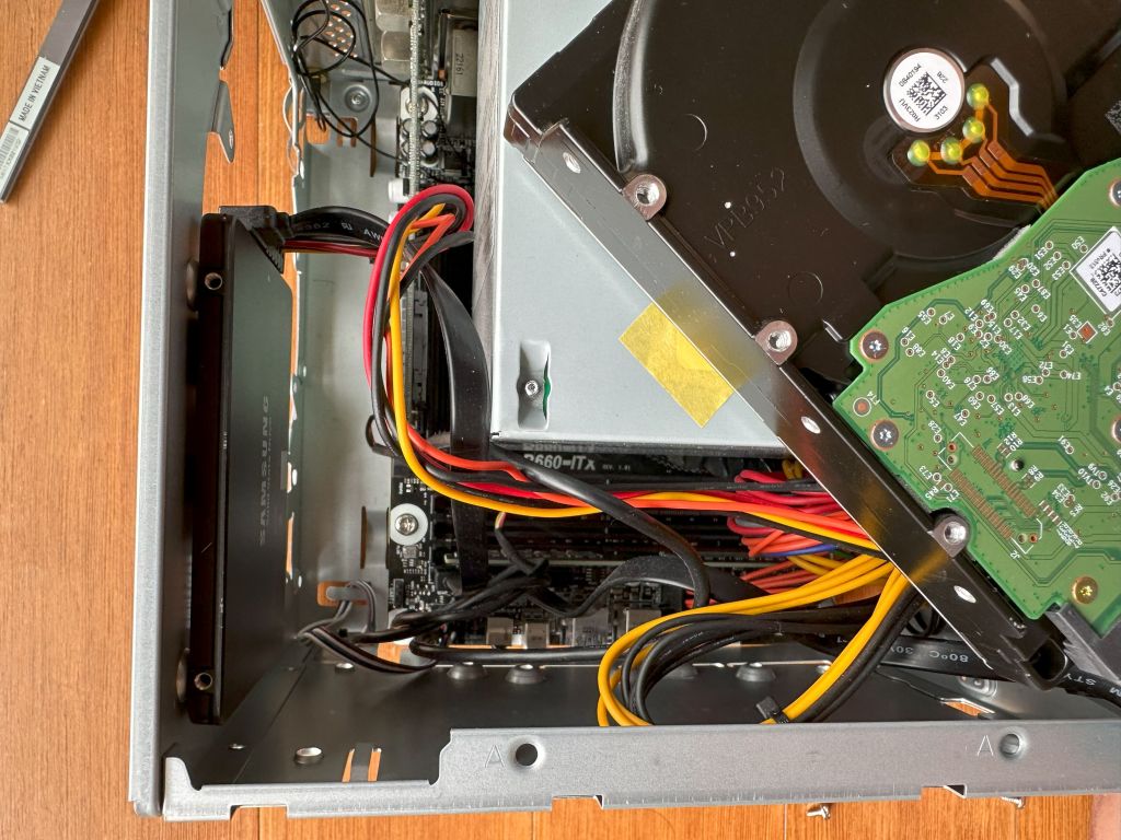 B660 マザーボード