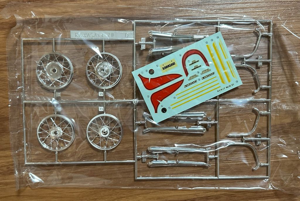 アオシマ 1/12 ネイキッドバイクシリーズ カワサキ 900 super4 Z1 パーツ