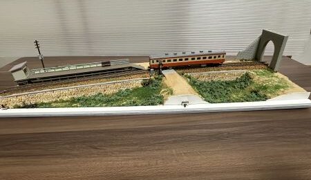 余剰品/訳あり品でシーンリーを作る・・ジオコレ 建物コレクション (北国の無人駅)