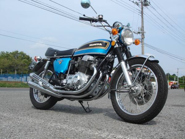HONDA CB750