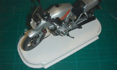 プラモデルの飾り台