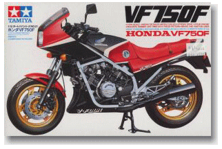 タミヤ HONDA VF750F