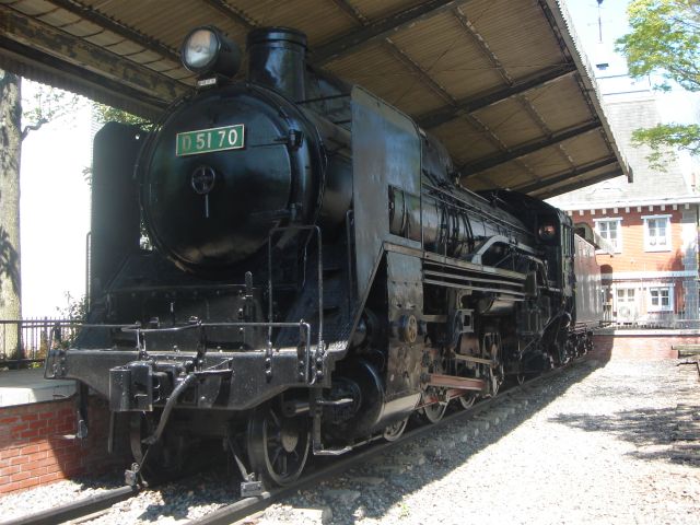 D51形機関車 (D51 70)