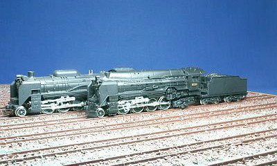 KATO D51形機関車とマイクロエース D51 22