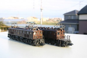 Nゲージ EF15形機関車とEF57形機関車