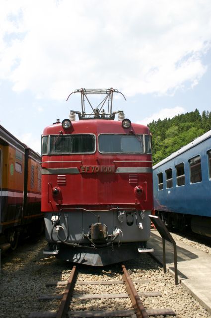 EF70形機関車 (EF70 1001)