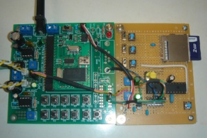PIC24FJ64GA002でWAV再生